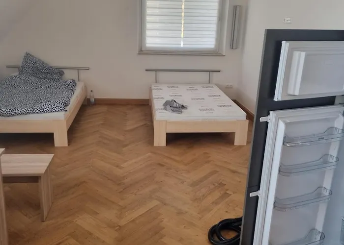 Rot Monteurzimmer